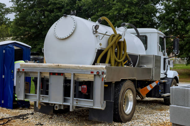 Best Porta potty delivery and setup  in Oak Harbor, OH